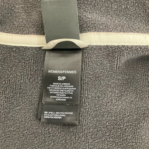 The North Face Fleece Jacket - Size S - Picture 9 of 11